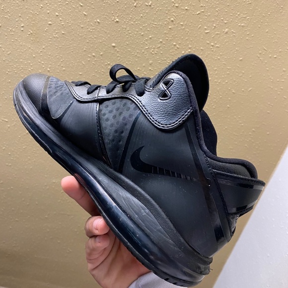 Lebron 8 lows - Picture 5 of 8